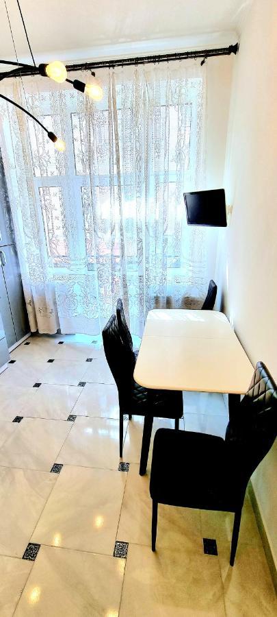Центр Апарт Apartment Ternopil Exterior photo